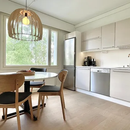 Tyylikaes Kolmio Puiston Laidalla Apartment Forssa